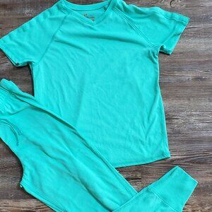 Cat & Jack Pajamas Size 8 Green Snap Shoulder 2pc Lounge/Sleepwear Girls